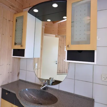 Elsdyrstien Vaeggerlose Vi 度假居 Bøtø By