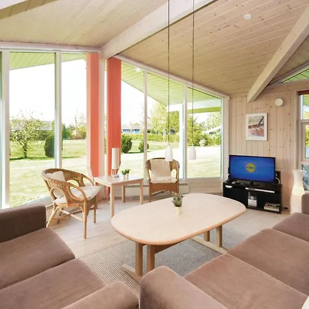 Nice Home In Vaeggerlose With Sauna 別荘 Bøtø By